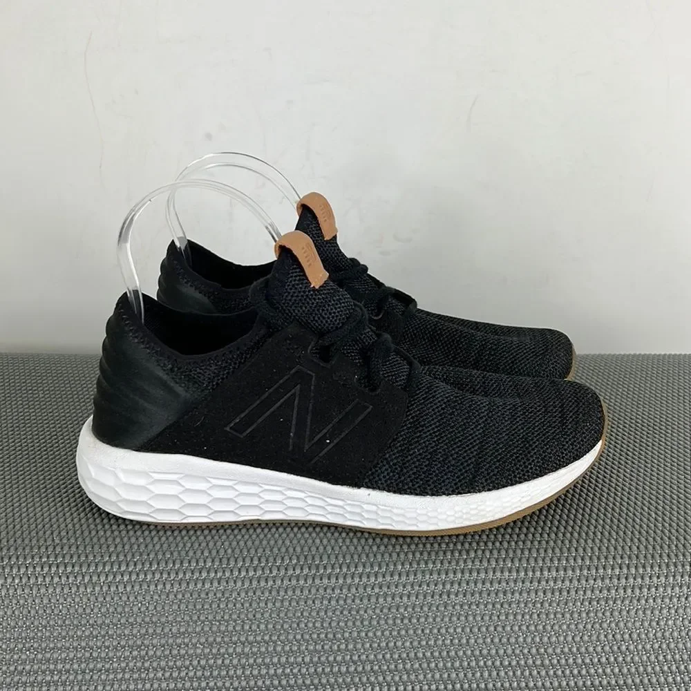 New Balance black white minimalist Fresh Foam athletic running shoes women’s 8